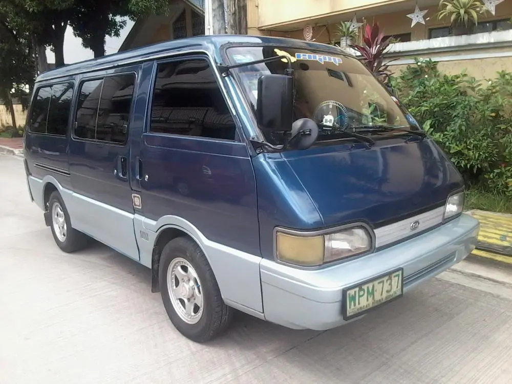Kia Besta Besta 2.2 D 4