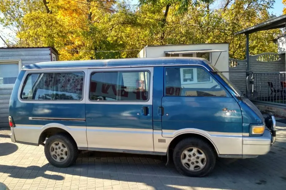 Kia Besta Besta 2.2 D 5