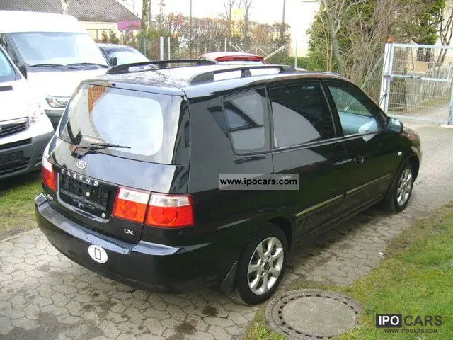 Kia Carens Carens 1.6 LX 7