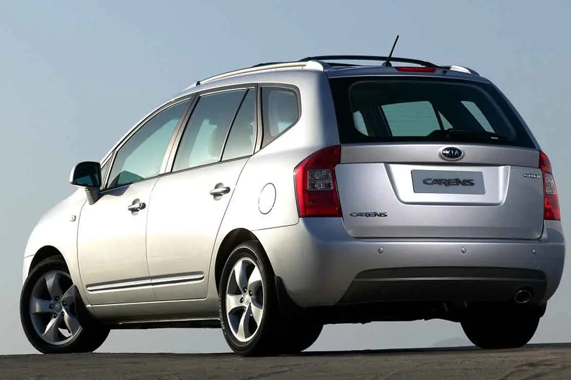 Kia Carens Carens 2.0 CRDI 1