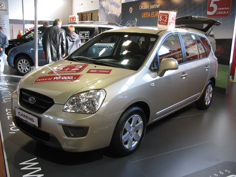 Kia Carens Carens 2.0 CRDI 6