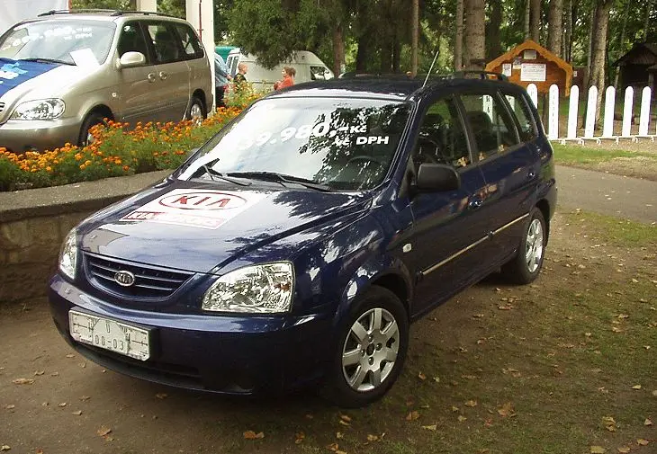 Kia Carens Carens 2.0 CRDI LX 3