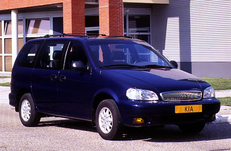 Kia Carnival Carnival 2.9 TD LS 3