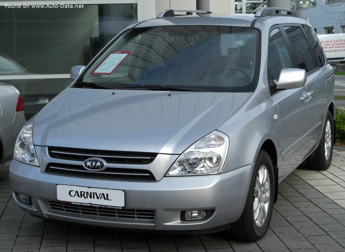 Kia Carnival Carnival 2.9 CRDI EX 3