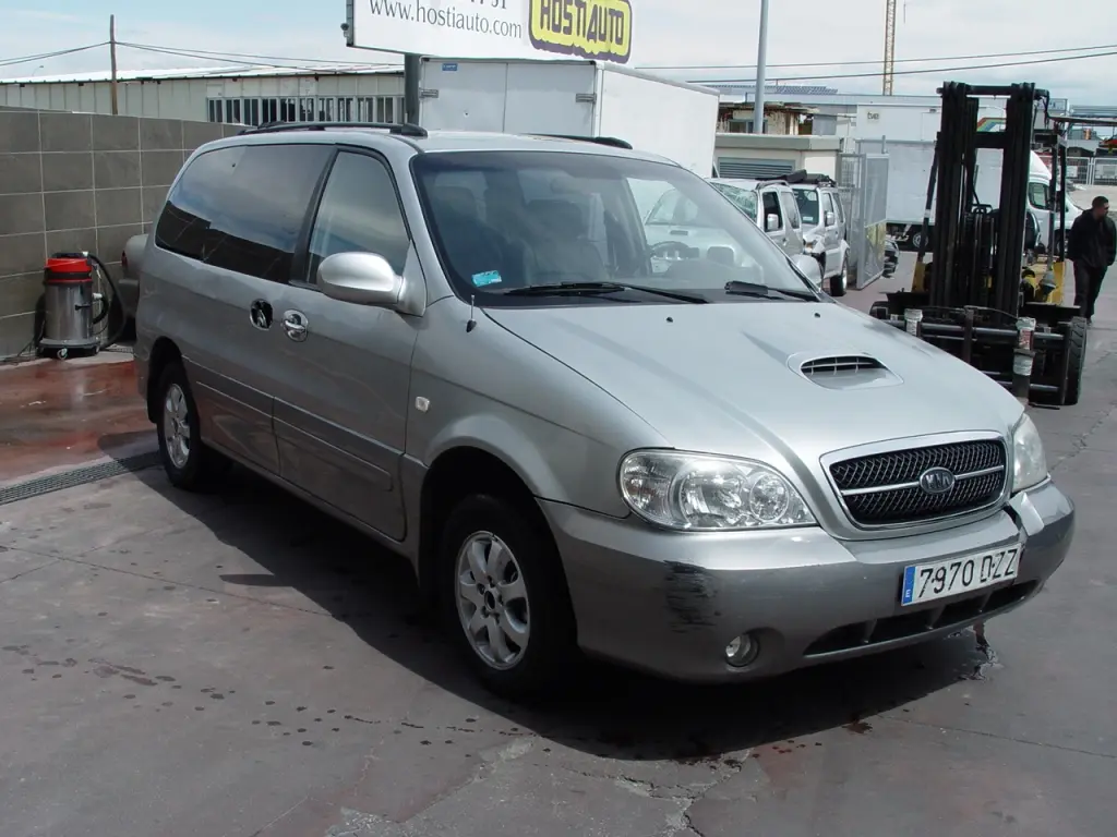 Kia Carnival Carnival 2.9 CRDI EX 6