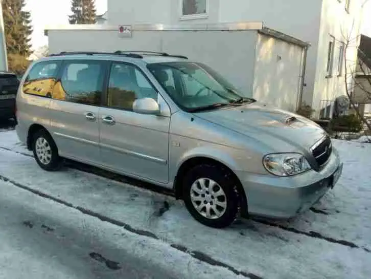 Kia Carnival Carnival 2.9 TD RS 5
