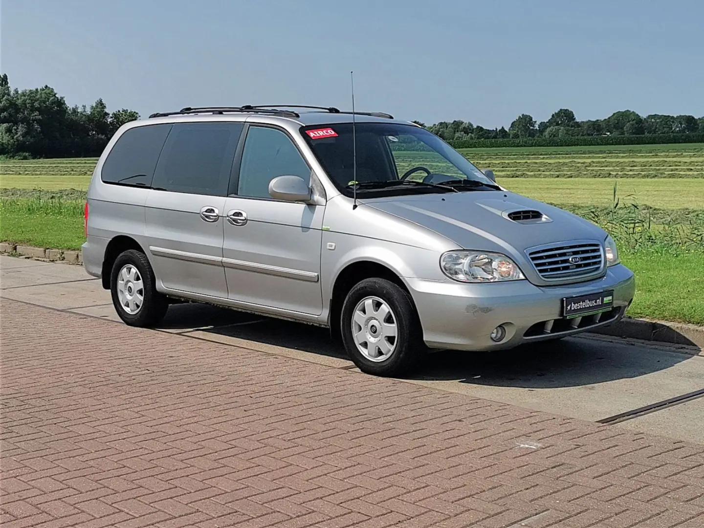 Kia Carnival Carnival 2.9 TD Premium 2