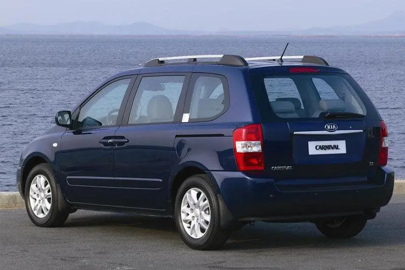 Kia Carnival Carnival 3.8 V6 2
