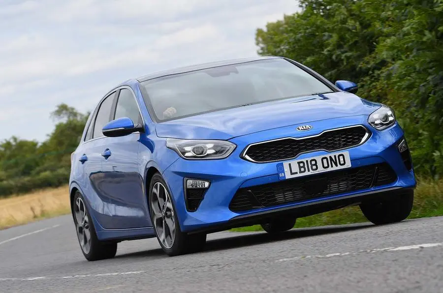 Kia Ceed Ceed 1.4 T-GDI Elegance Sunroof DCT 1