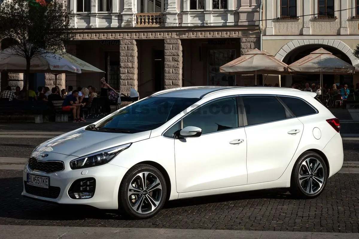Kia Ceed Ceed 1.6 CRDI Comfort 1