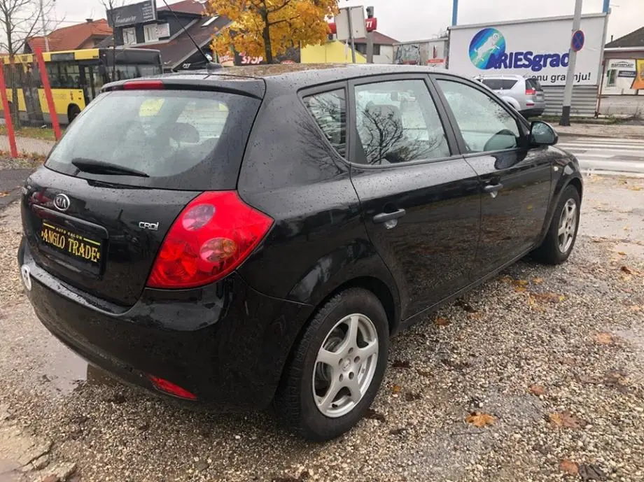 Kia Ceed Ceed 1.6 CRDI Cool 7