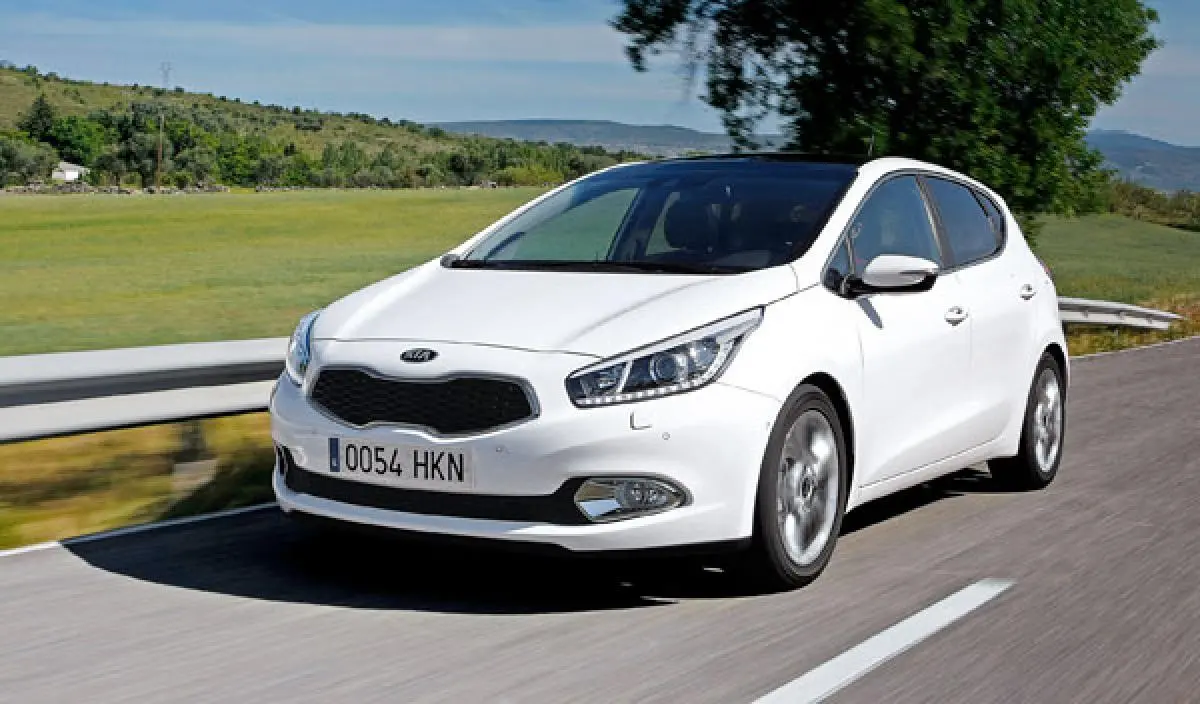 Kia Ceed Ceed 1.6 CRDI Premium Navigasyon DCT 6