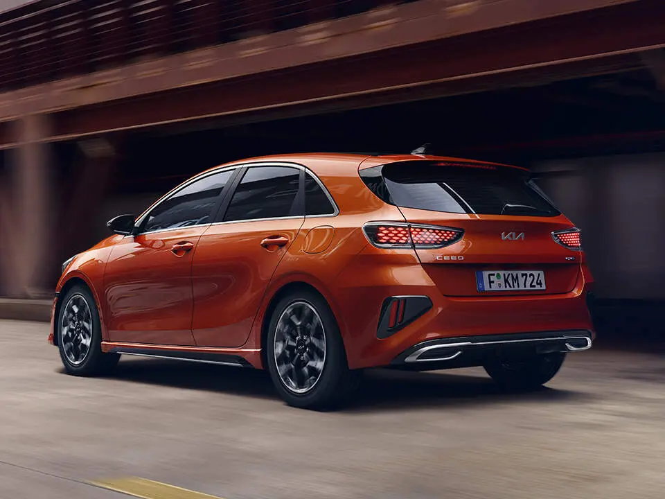 Kia Ceed Ceed 1.6 GSL Concept 6