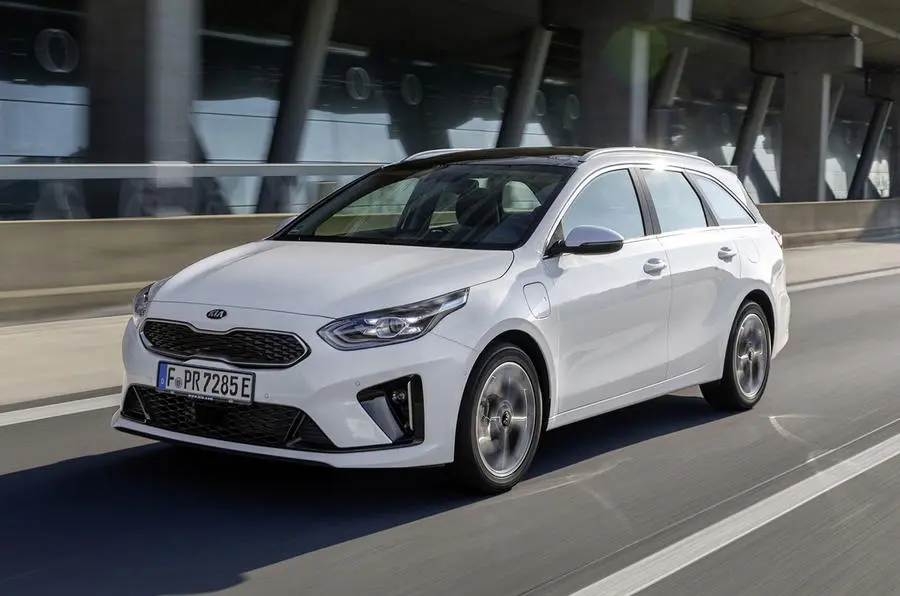 Kia Ceed Ceed 1.6 CRDI Elegance DCT 2
