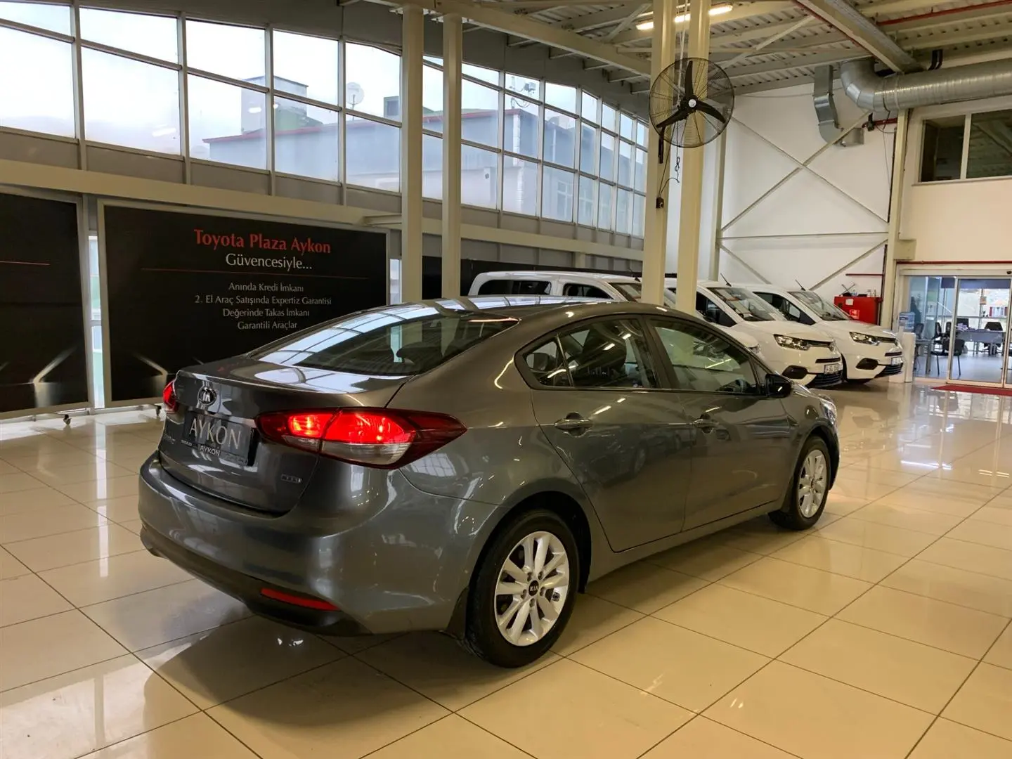 Kia Cerato Cerato 1.6 CRDI Concept Techno Paket DCT 2