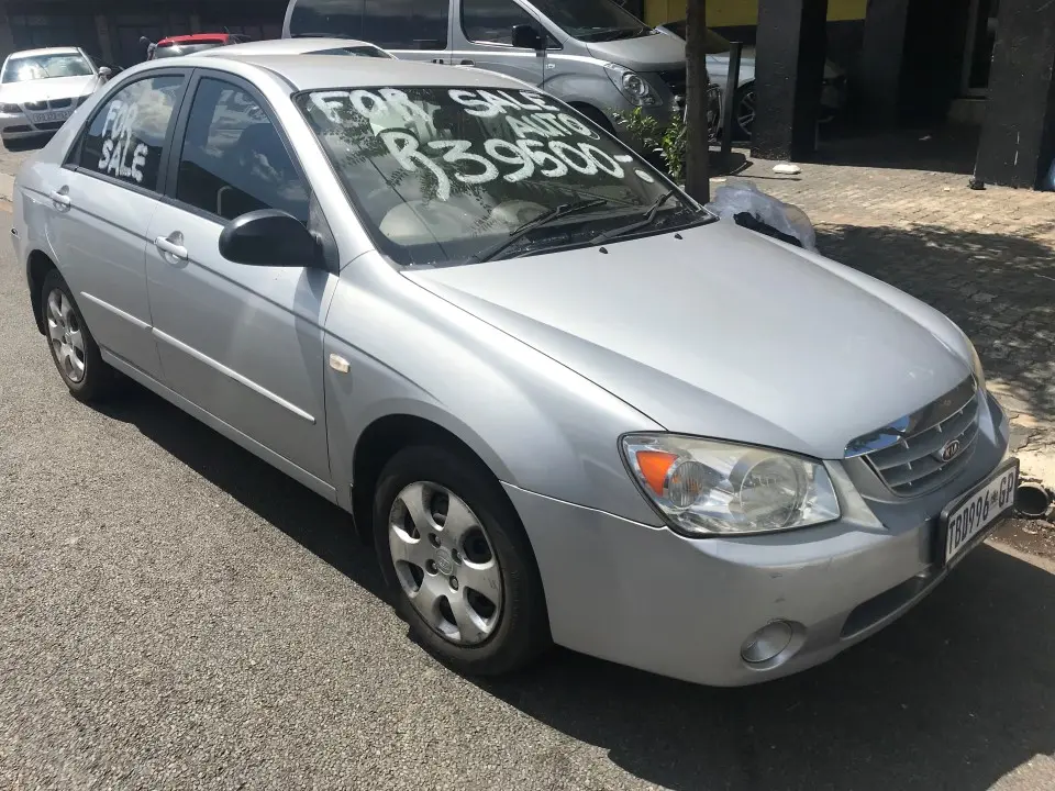 Kia Cerato Cerato 1.6 GSL LX Basic 1