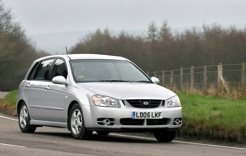Kia Cerato Cerato 1.6 EX Advance 3