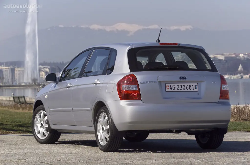 Kia Cerato Cerato 1.5 CRDI LX 0