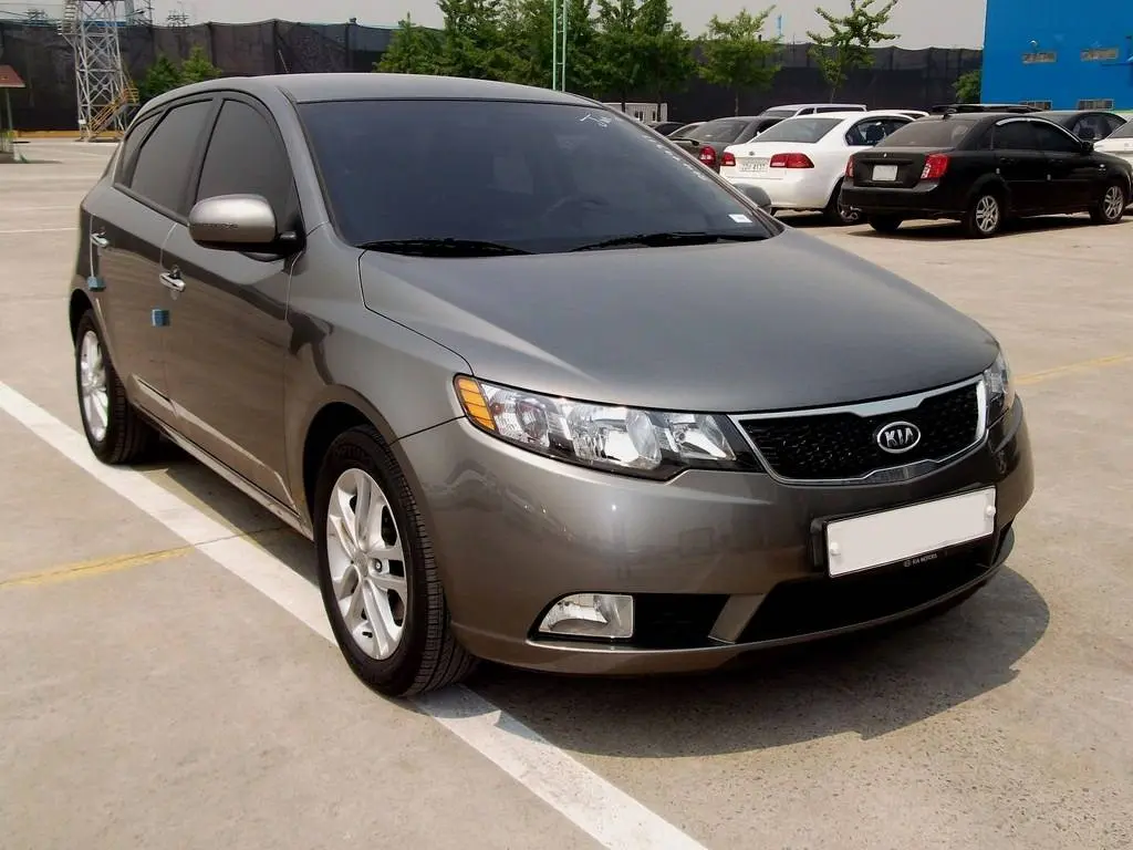 Kia Cerato Cerato 1.6 GSL Concept SR 4