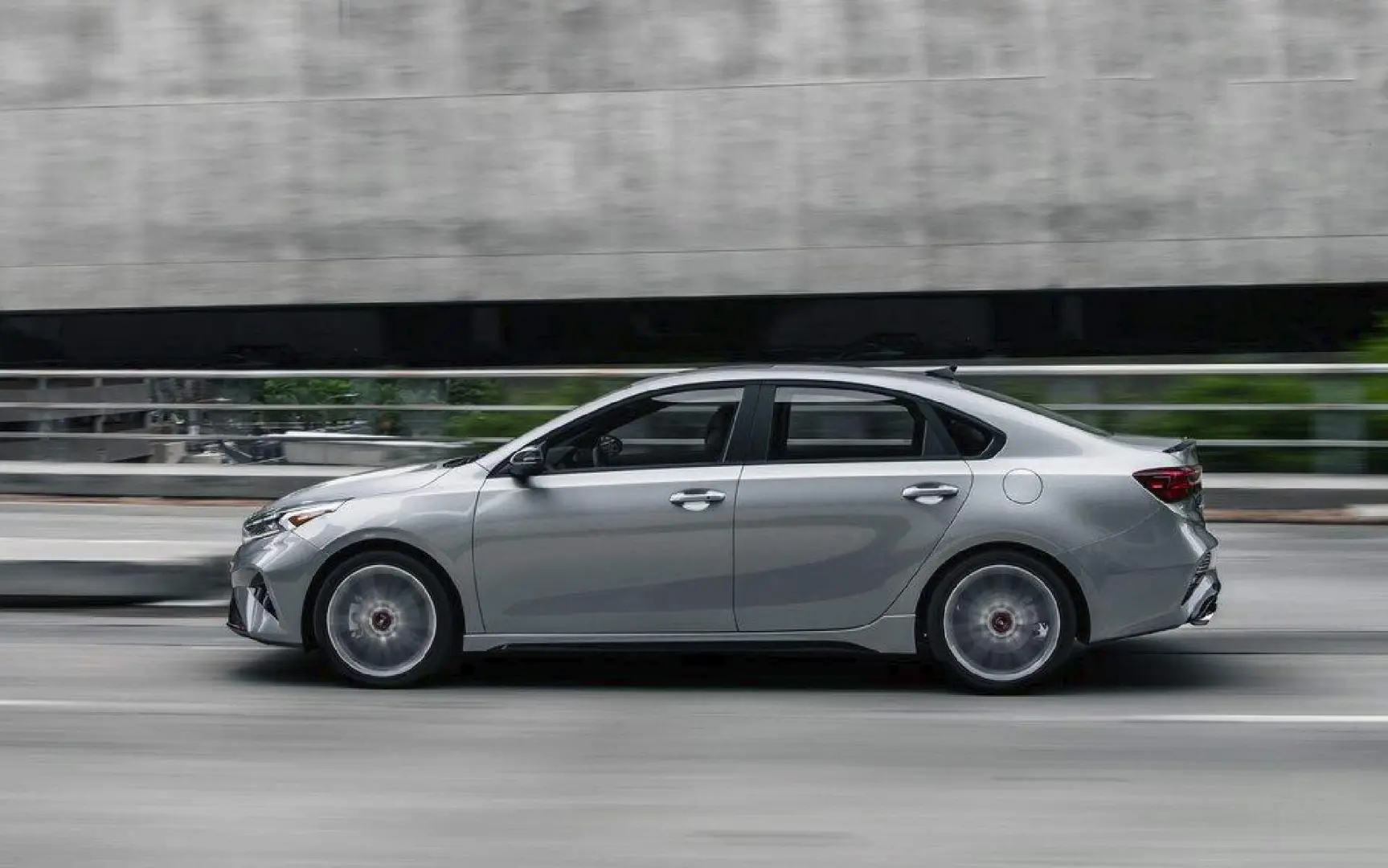 Kia Cerato Cerato 1.6 GSL Concept SR 5