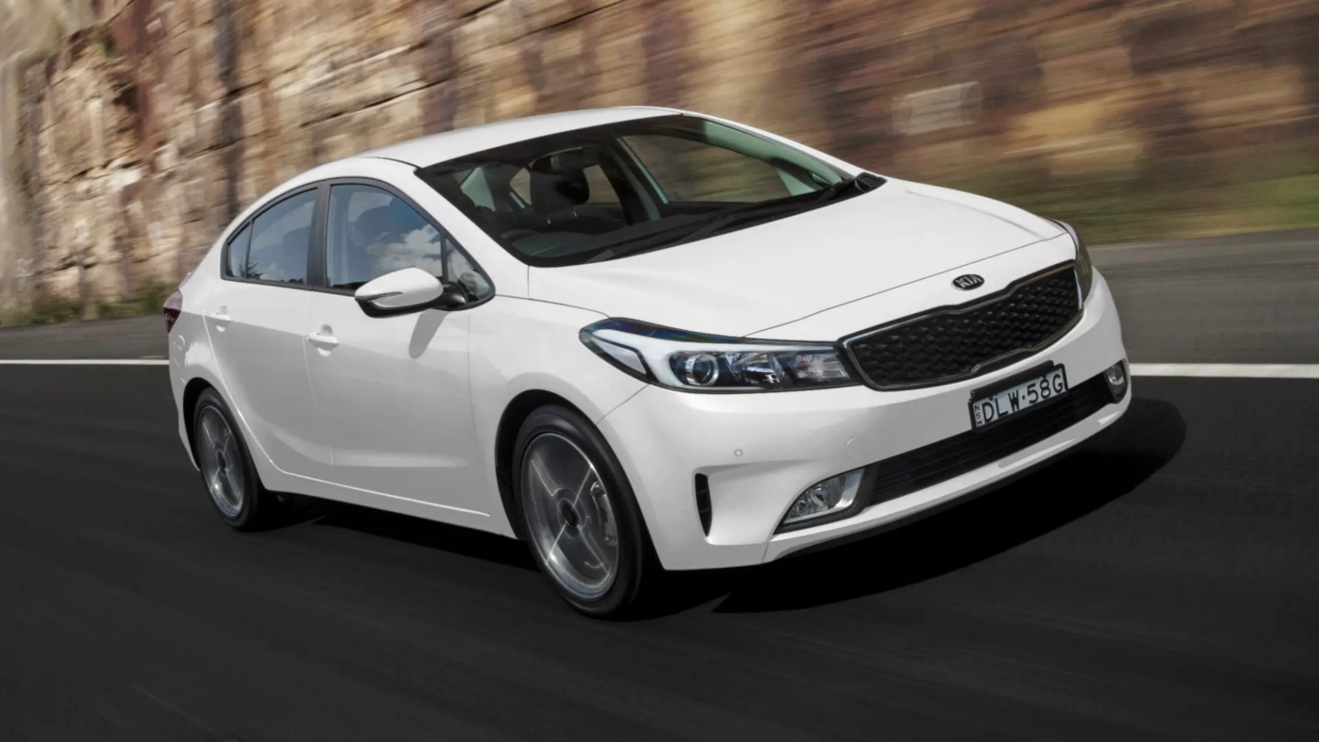 Kia Cerato Cerato 1.6 MPI Concept 3