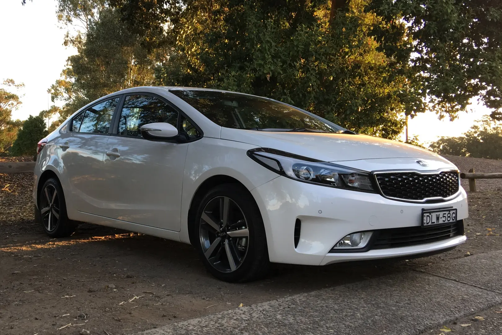 Kia Cerato Cerato 1.6 MPI Concept 2