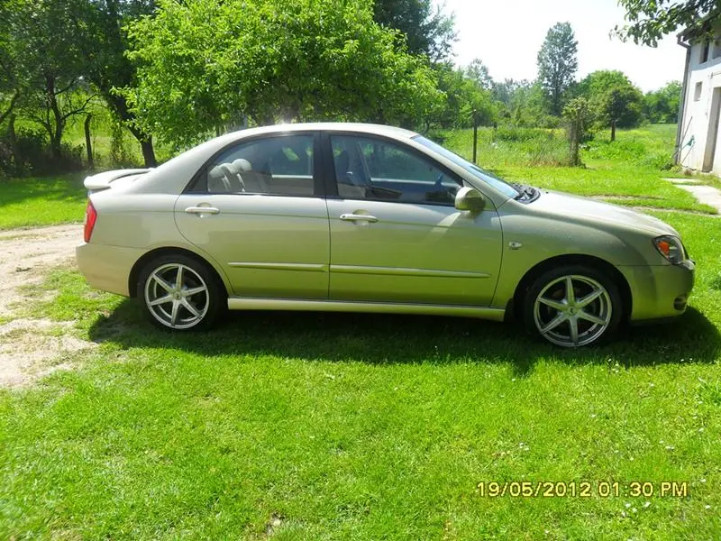 Kia Cerato Cerato 2.0 CRDI EX Comfort 5