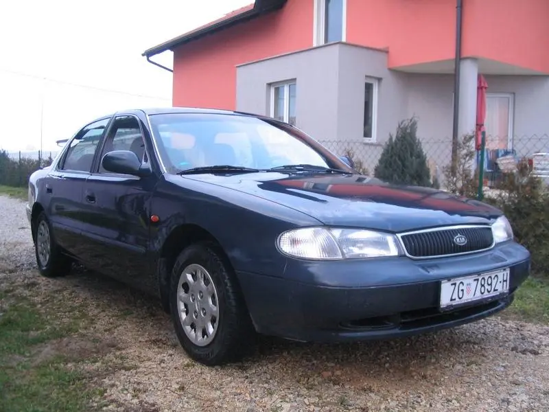 Kia Clarus Clarus 1.8 4