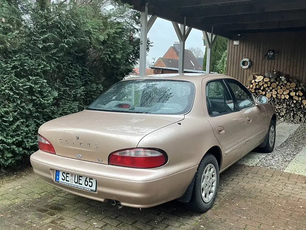 Kia Clarus Clarus 1.8 SLX 0