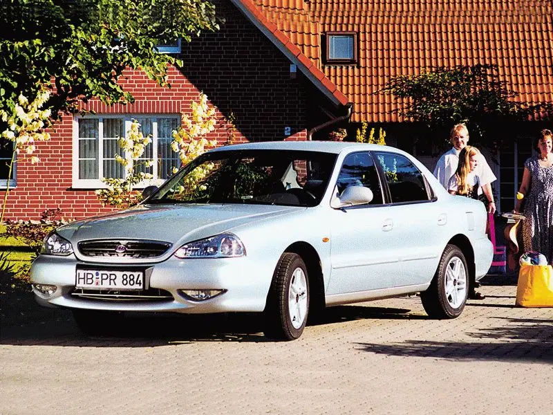 Kia Clarus Clarus 2.0 GLX 7
