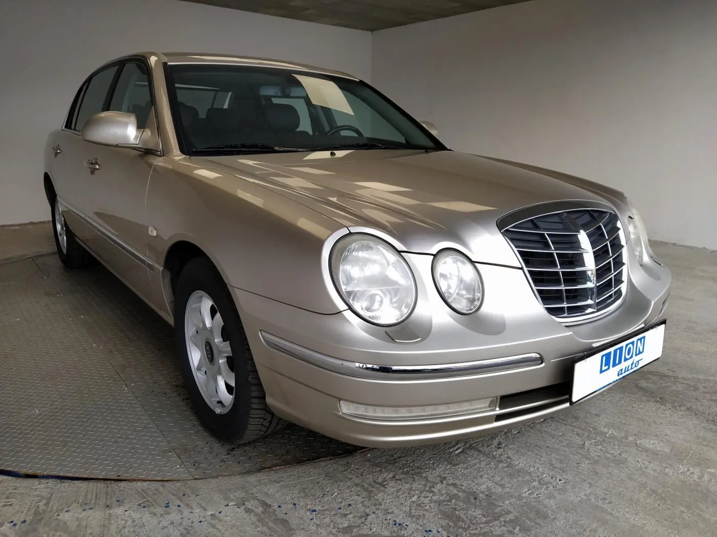 Kia Opirus Opirus 3.5 V6 4
