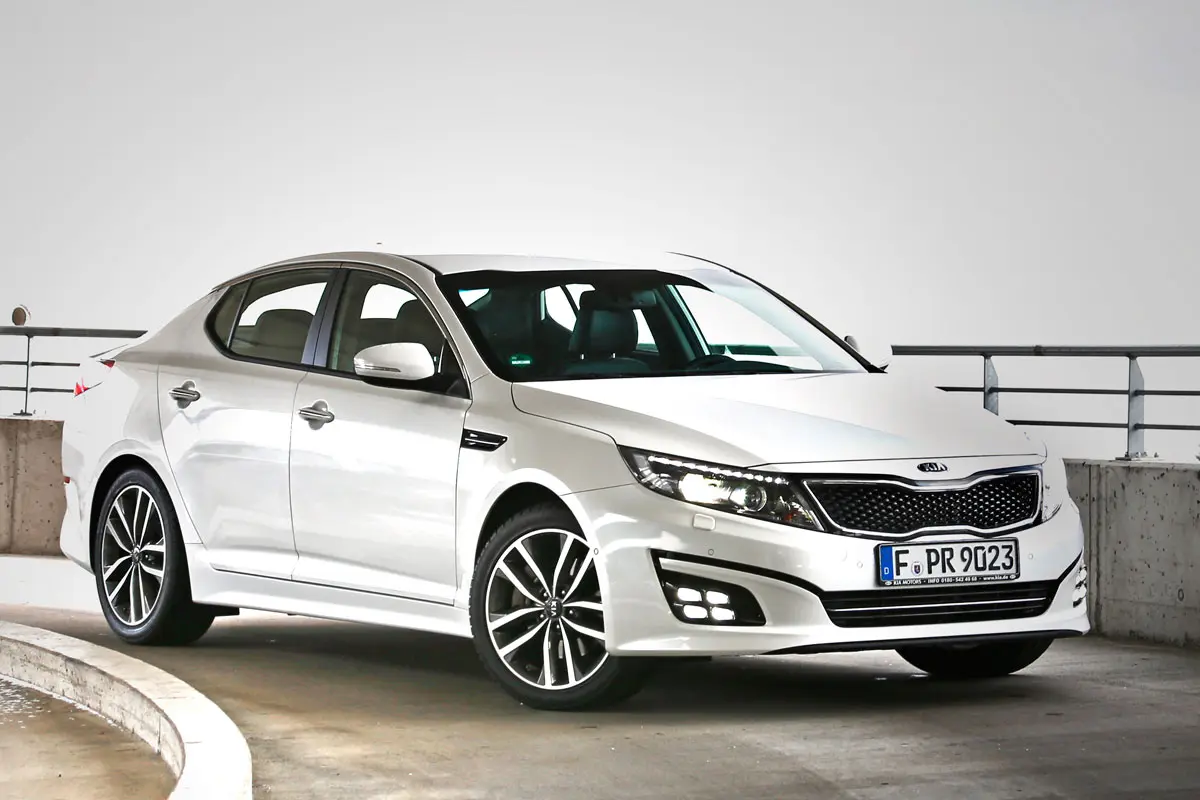 Kia Optima Optima 2.0 CVVT EX 3