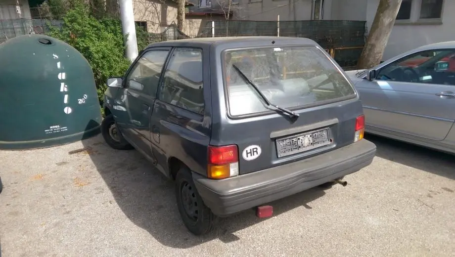Kia Pride Pride 1.3 5