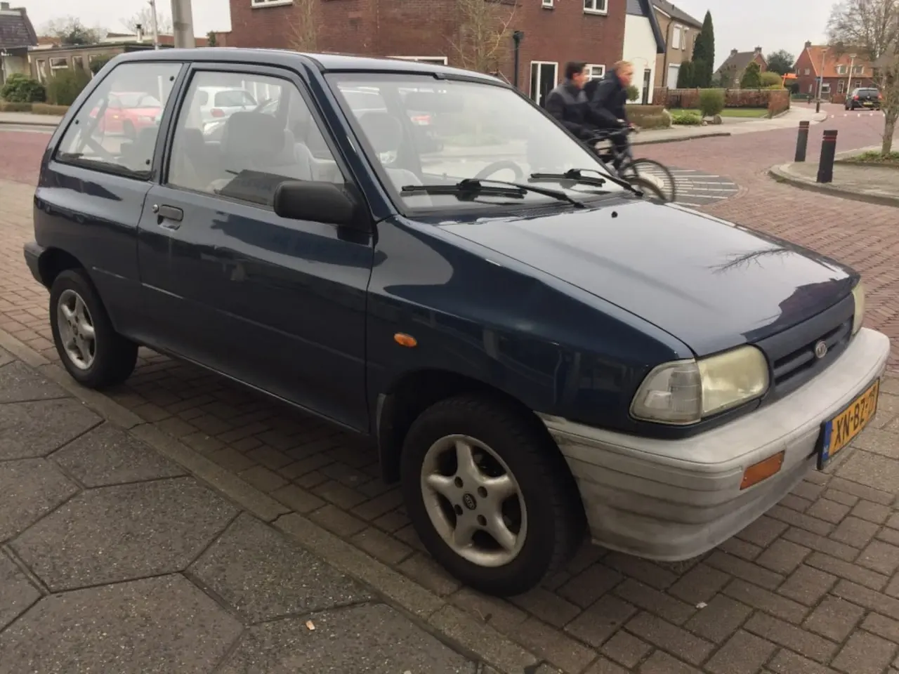 Kia Pride Pride 1.3 6