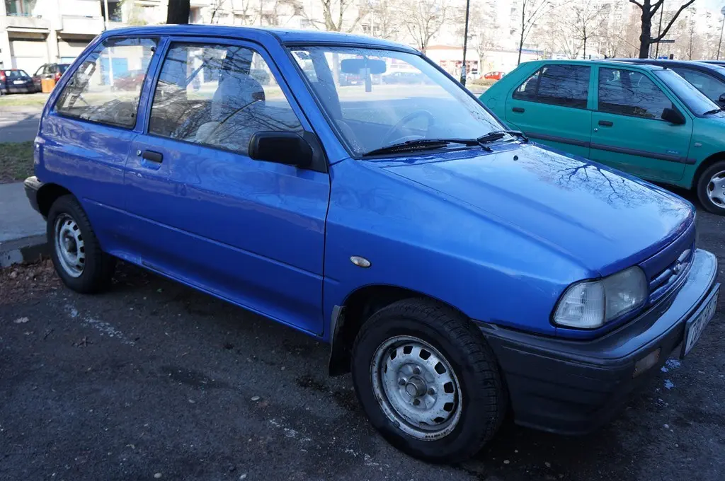 Kia Pride Pride 1.3i 6
