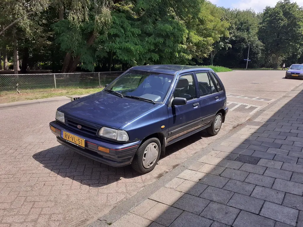 Kia Pride Pride 1.3i GLX 3