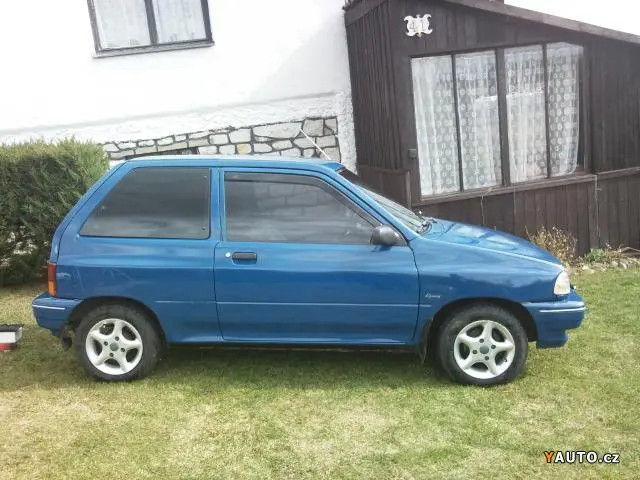 Kia Pride Pride 1.3i 3