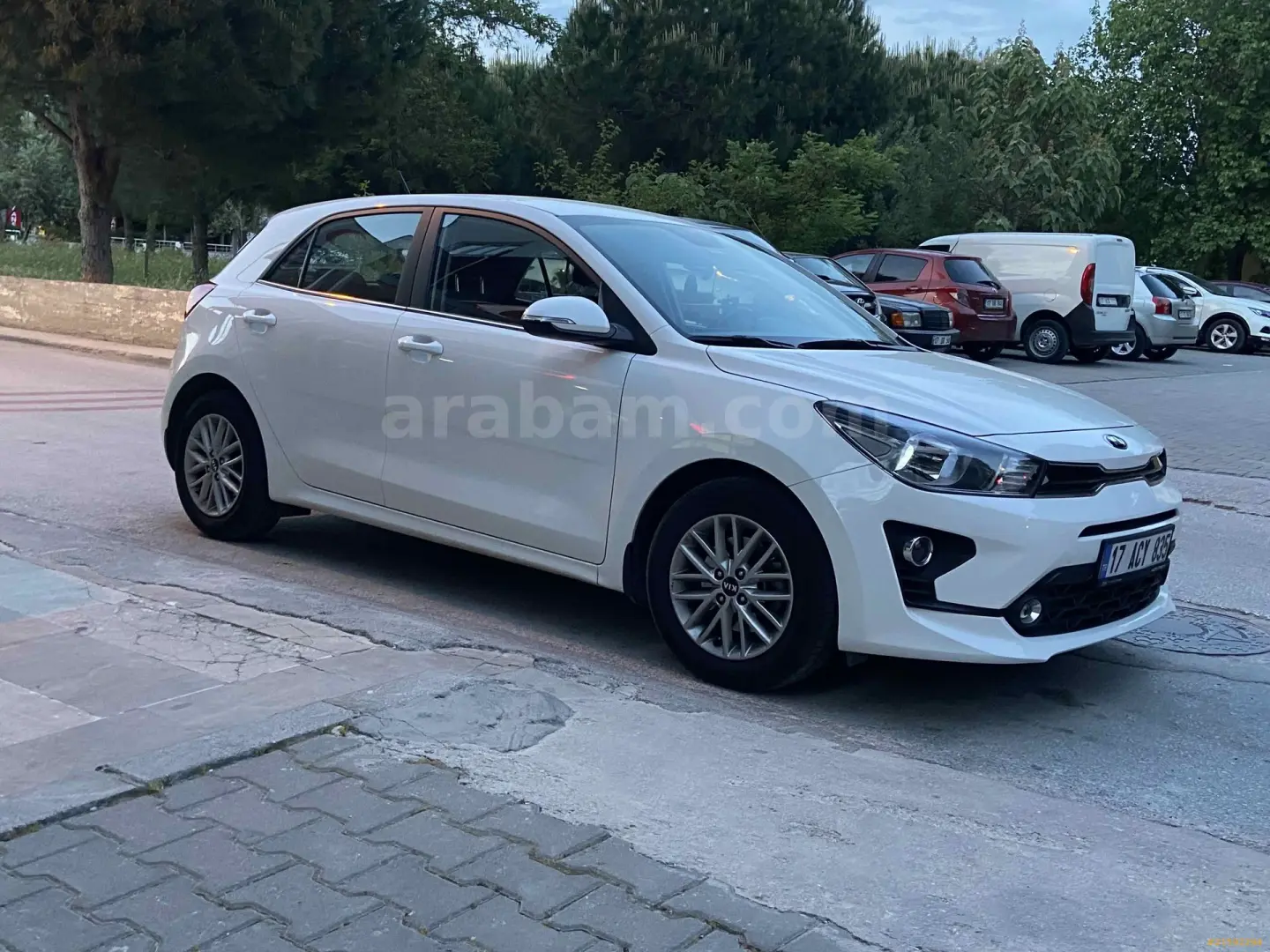 Kia Rio Rio 1.2 MPI Elegance Tekno 3