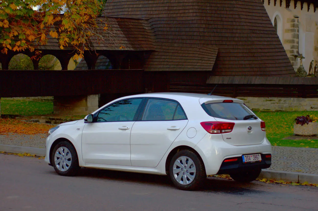 Kia Rio Rio 1.25 CVVT Fancy 4