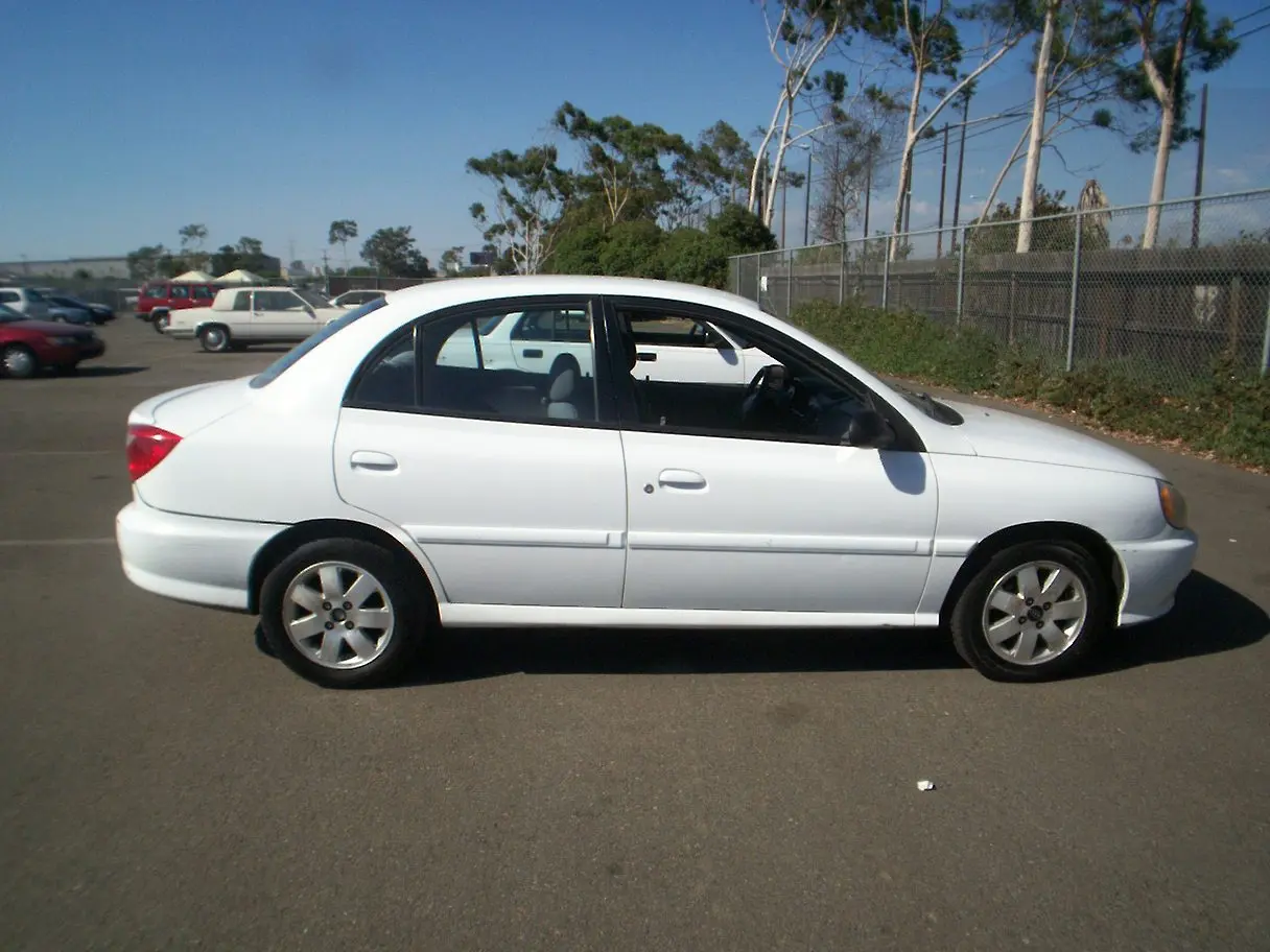 Kia Rio Rio 1.3 3