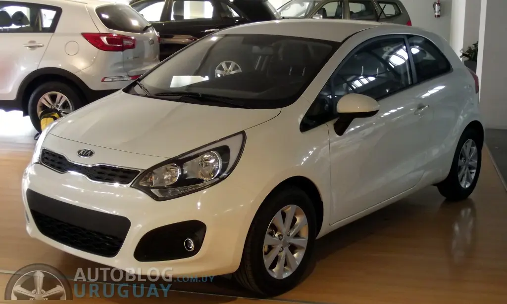 Kia Rio Rio 1.4 CVVT Sporty 6