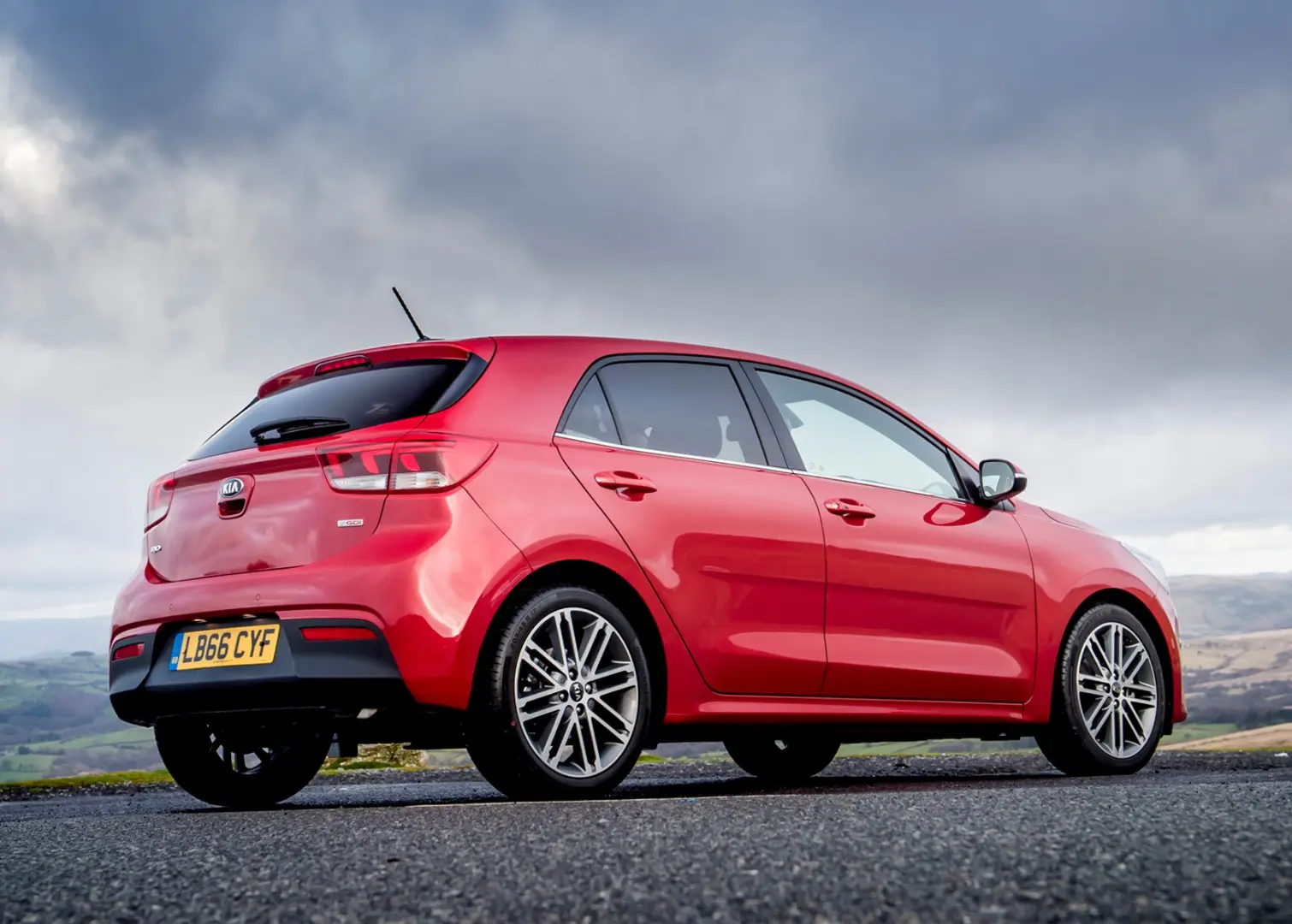 Kia Rio Rio 1.4 WGT Concept 0