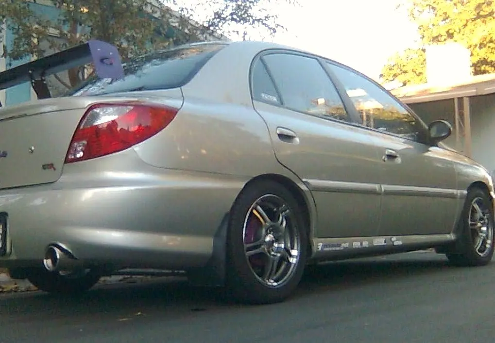Kia Rio Rio 1.5 Trend 4