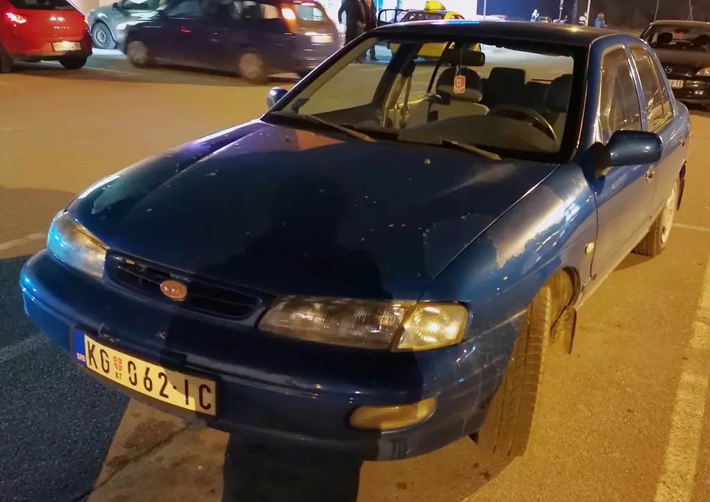 Kia Sephia Sephia 1.5 GTX 3