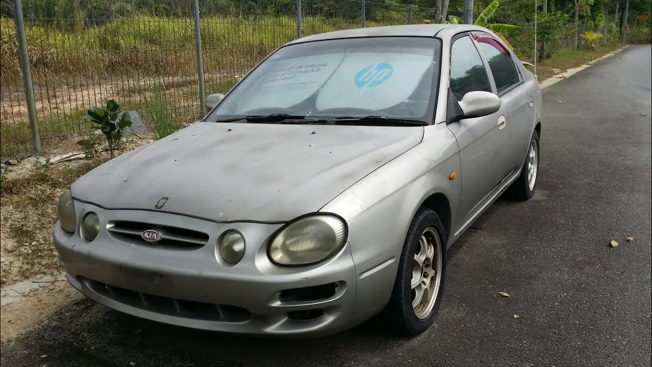 Kia Sephia Sephia 1.5 LS 0