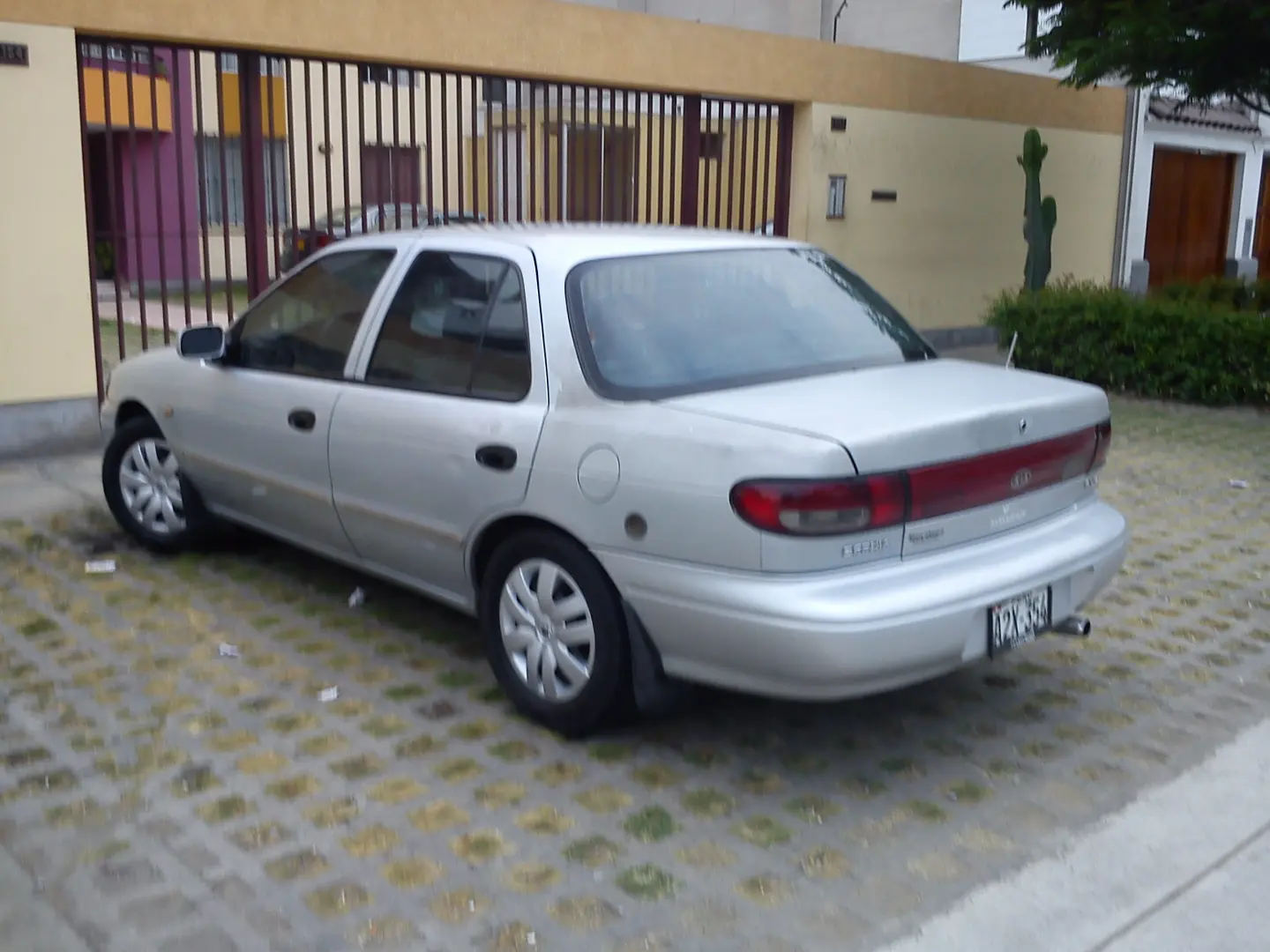 Kia Sephia Sephia 1.8 GLX 3