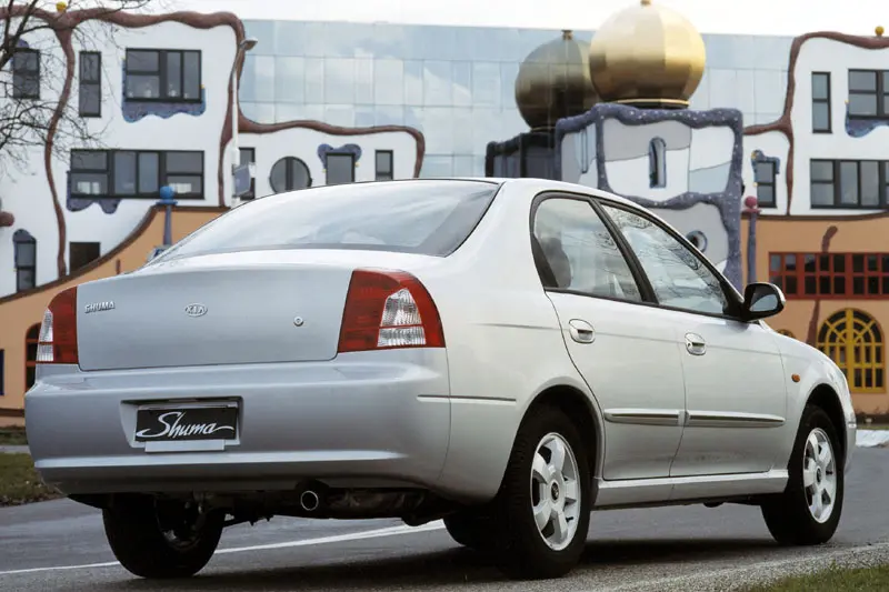 Kia Shuma Shuma 1.6 LS 6