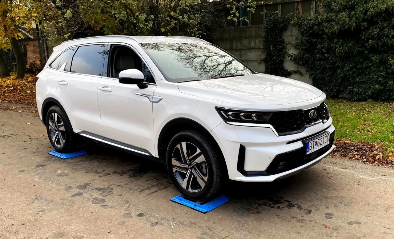 Kia Sorento Sorento 1.6L Hibrit Prestige 4x4 1