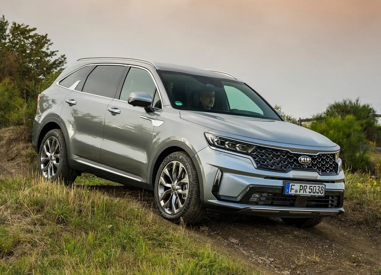 Kia Sorento Sorento 1.6L Hibrit Prestige 4x4 3