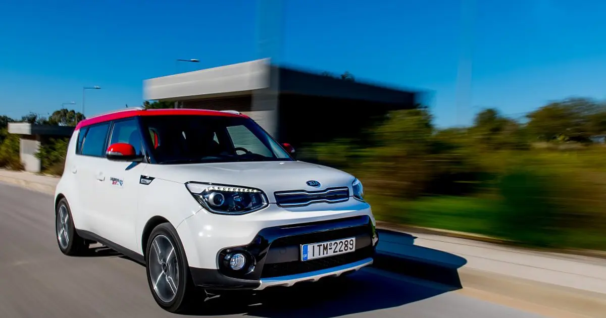 Kia Soul Soul 1.6 CRDI Prestige DCT 4